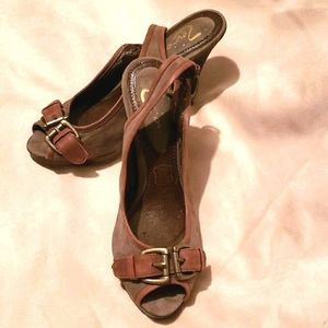 Zeric Olive Suede Slingback Sandals Sz 8